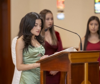 Imposición de mandiles a internos rotativos de la carrera de Nutrición y Dietética – Cohorte mayo 2025 / abril 2026