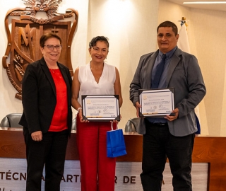 III Premiación de Trabajos de Titulación y de Integración Curricular III Premiación de Trabajos de Titulación y de Integración Curricular