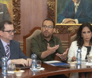 UTPL aporta al 4to. Festival Internacional de las Artes Vivas Loja UTPL aporta al 4to. Festival Internacional de las Artes Vivas Loja