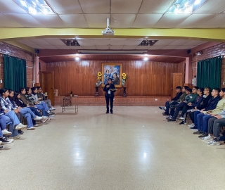 Retiro Espiritual Motus Christi para Jóvenes Retiro Espiritual Motus Christi para Jóvenes