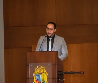Ceremonia de Imposición de Insignias – Enfermería Cohorte 2026–2027