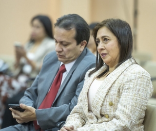 Imposición de mandiles a estudiantes de Nutrición y Dietética Imposición de mandiles a estudiantes de Nutrición y Dietética