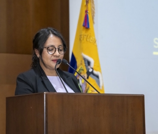 Lanzamiento del libro "Ingeniería Vial Sostenible en Ecuador: innovación, diseño y gestión para el desarrollo de infraestructura" Lanzamiento del libro "Ingeniería Vial Sostenible en Ecuador: innovación, diseño y gestión para el desarrollo de infraestructura"