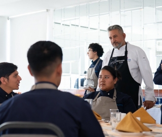 Aldea Global Gastronómica: Innovación en Equipos e Instalaciones de Restauración con el Mgtr. Fabián de Jesús Castañeda Orozco, de la Universidad ECCI – Colombia Aldea Global Gastronómica: Innovación en Equipos e Instalaciones de Restauración con el Mgtr. Fabián de Jesús Castañeda Orozco, de la Universidad ECCI – Colombia