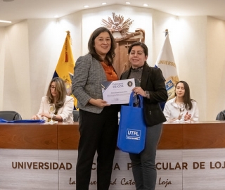 Diálogos Éticos: Impacto del uso de IA en los Trabajos de Integración Curricular Diálogos Éticos: Impacto del uso de IA en los Trabajos de Integración Curricular