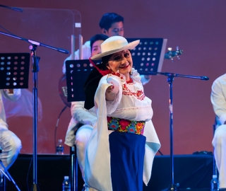 40 años danzando identidad | Jahua Ñan UTPL 40 años danzando identidad | Jahua Ñan UTPL