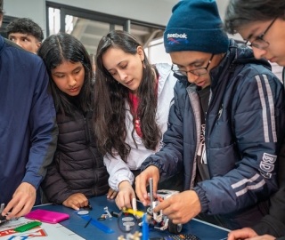 FIRST LEGO en el Innova Fest UTPL FIRST LEGO en el Innova Fest UTPL