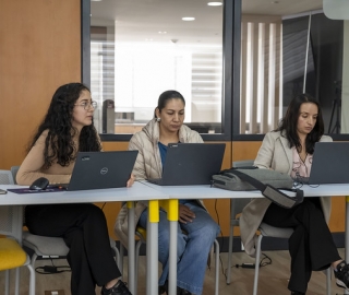 Acreditación Internacional Acreditación Internacional