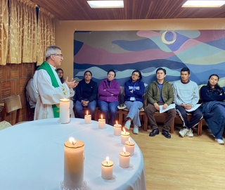 Retiro Espiritual Motus Christi para Jóvenes Retiro Espiritual Motus Christi para Jóvenes
