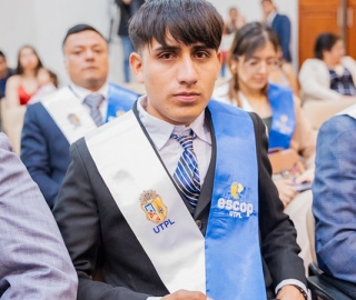 Décimo Quinta Promoción de Graduados ESCOP UTPL Décimo Quinta Promoción de Graduados ESCOP UTPL