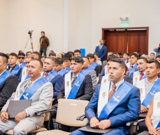Décimo Quinta Promoción de Graduados ESCOP UTPL Décimo Quinta Promoción de Graduados ESCOP UTPL