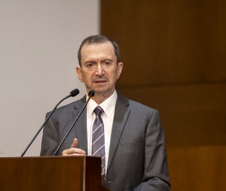 Posesión de nuevas autoridades académicas y ejecutivas