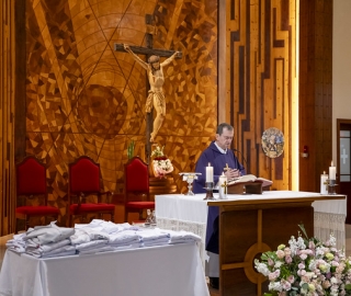 Imposición de mandiles a internos rotativos de la carrera de Nutrición y Dietética – Cohorte mayo 2025 / abril 2026