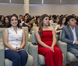 Imposición de mandiles | Carrera de Bioquímica y Farmacia