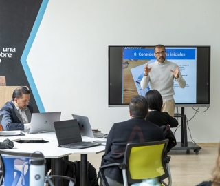 Curso de formación docente "Diseño y aplicación del Aprendizaje Basado en Proyectos en la docencia universitaria" Curso de formación docente "Diseño y aplicación del Aprendizaje Basado en Proyectos en la docencia universitaria"