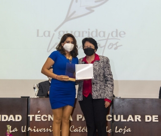 Prendho UTPL gradúa emprendimientos de la Industria Creativa y Cultural Prendho UTPL gradúa emprendimientos de la Industria Creativa y Cultural