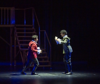 La Compañía de Teatro UTPL conmemoró sus 20 años de trayectoria artística con el estreno de la obra Otelo
