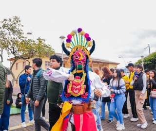 Homenaje a los Yachaks en la Chakana. Inti Raymi de las universidades y diversidades 2025 Homenaje a los Yachaks en la Chakana. Inti Raymi de las universidades y diversidades 2025