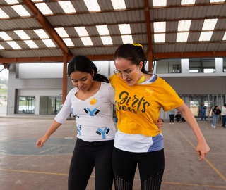 Desfile de Promociones y Ginkana – 25 Años de Medicina UTPL Desfile de Promociones y Ginkana – 25 Años de Medicina UTPL