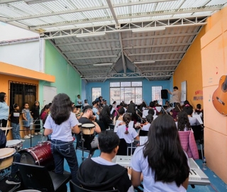 Primer encuentro de SINFIN UTPL y la Academia de música de Sol a Sol de Guayaquil