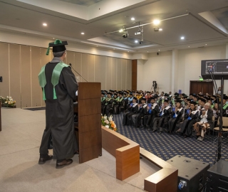 Sesión Solemne Honoris Causa | Dr. Adrián Escudero Sesión Solemne Honoris Causa | Dr. Adrián Escudero