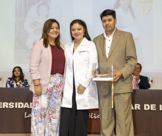 Ceremonia de Imposición de Mandiles – Medicina UTPL Ceremonia de Imposición de Mandiles – Medicina UTPL