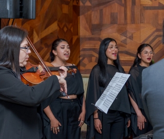 Exposición fotográfica por los 50 años de la presencia del Instituto Id de Cristo Redentor, Misioneras y Misioneros Identes en Ecuador
