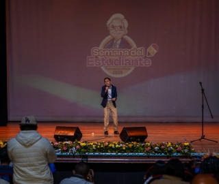 Concurso de canto en la Semana del Estudiante "Fernando Rielo" 2025 Concurso de canto en la Semana del Estudiante "Fernando Rielo" 2025