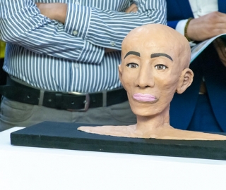 Exposición colectiva “El arte de la identificación facial” Exposición colectiva “El arte de la identificación facial”