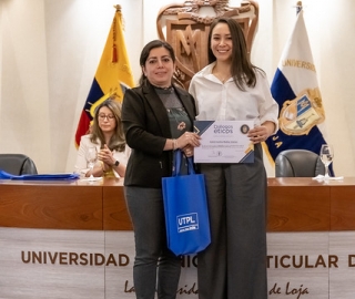 Diálogos Éticos: Impacto del uso de IA en los Trabajos de Integración Curricular Diálogos Éticos: Impacto del uso de IA en los Trabajos de Integración Curricular