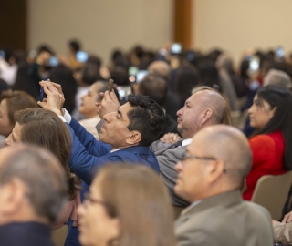 Imposición de Insignias – Carrera de Medicina