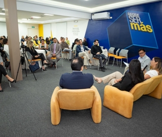 Impacto + UTPL en Guayaquil: Conectando con el territorio y el futuro sostenible Impacto + UTPL en Guayaquil: Conectando con el territorio y el futuro sostenible