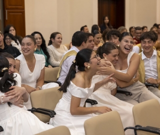 I Festival de Villancicos en inglés "Bells & Voices" I Festival de Villancicos en inglés "Bells & Voices"