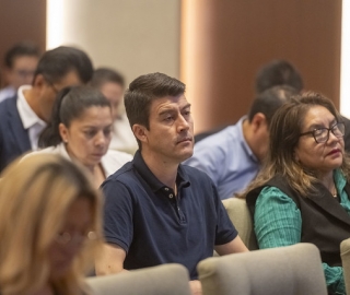 Diálogos Éticos: Impacto del uso de IA en los Trabajos de Integración Curricular