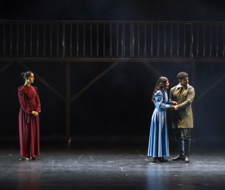 La Compañía de Teatro UTPL conmemoró sus 20 años de trayectoria artística con el estreno de la obra Otelo La Compañía de Teatro UTPL conmemoró sus 20 años de trayectoria artística con el estreno de la obra Otelo