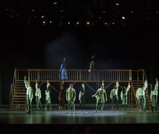 La Compañía de Teatro UTPL conmemoró sus 20 años de trayectoria artística con el estreno de la obra Otelo