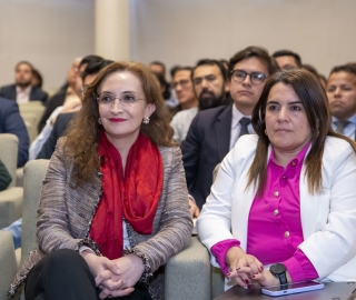 Presentación de obras jurídicas de Felipe Rodríguez Moreno en la UTPL Presentación de obras jurídicas de Felipe Rodríguez Moreno en la UTPL