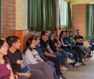 Renovando el amor: encuentro de parejas y matrimonios Renovando el amor: encuentro de parejas y matrimonios