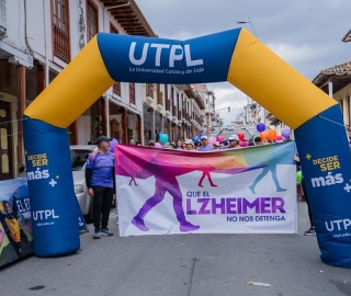 Caminata “Que el Alzheimer no nos detenga” Caminata “Que el Alzheimer no nos detenga”