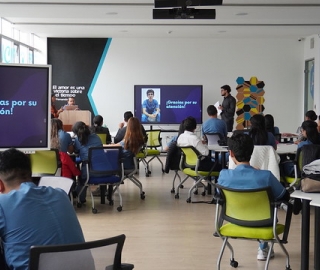 Creación de Contenido Informativo y Educativo sobre Suelo Pélvico mediante la plataforma de "TIK-TOK"  para la promoción de la conciencia y el bienestar FISIOPELVIS-DIGITAL