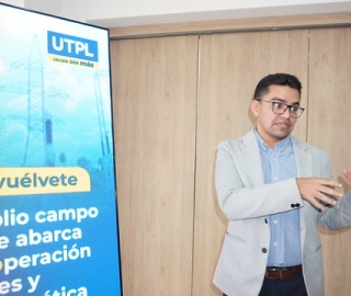 UTPL Conecta Futuro: Presentación de nuevas carreras y develación de imagen por los 50 años de Educación a Distancia