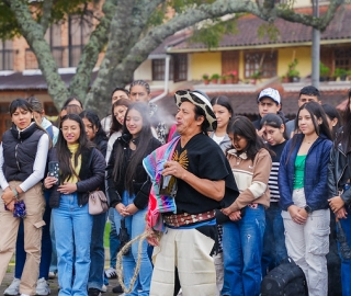 Homenaje a los Yachaks en la Chakana. Inti Raymi de las universidades y diversidades 2025 Homenaje a los Yachaks en la Chakana. Inti Raymi de las universidades y diversidades 2025