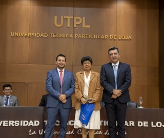 Vigésimo quinto aniversario de la carrera de Telecomunicaciones Vigésimo quinto aniversario de la carrera de Telecomunicaciones