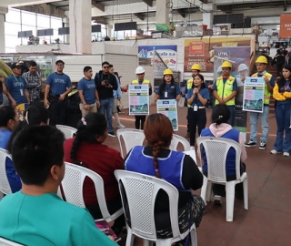 Evaluación de Riesgos Psicosociales en trabajadores informales Evaluación de Riesgos Psicosociales en trabajadores informales