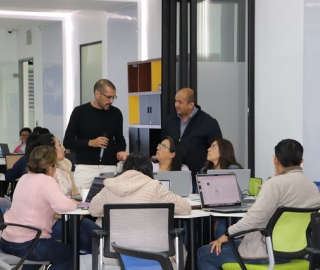 Curso de formación docente "Diseño y aplicación del Aprendizaje Basado en Proyectos en la docencia universitaria" Curso de formación docente "Diseño y aplicación del Aprendizaje Basado en Proyectos en la docencia universitaria"