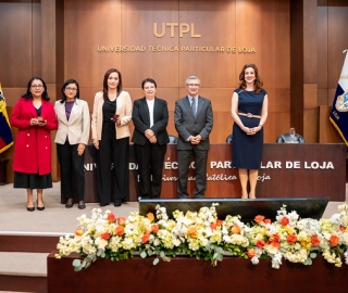 Homenaje al personal UTPL por sus años de servicio