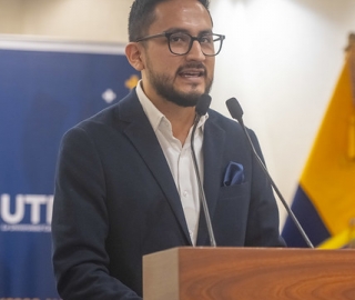 Presentación de la revista digital Política y Políticas, Volumen IV