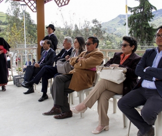 Inauguración del Laboratorio de Lenguas Vivas Quichua - Español Inauguración del Laboratorio de Lenguas Vivas Quichua - Español