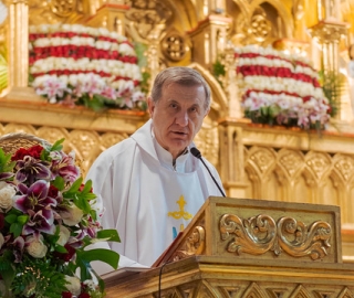 Romería al Santuario de la Virgen de El Cisne Romería al Santuario de la Virgen de El Cisne