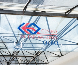 Presentación del microteatro Mujerón - Lucha femenina por la igualdad de los derechos